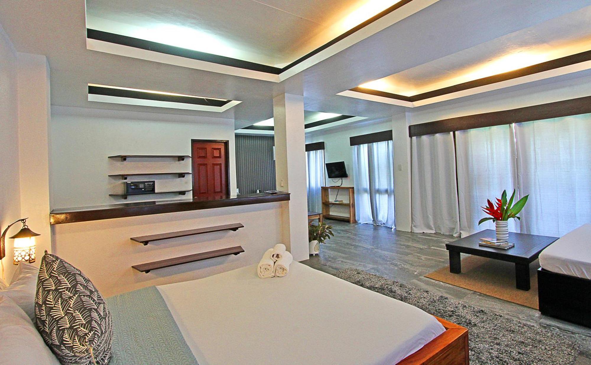 Villa Maya General Luna  Εξωτερικό φωτογραφία